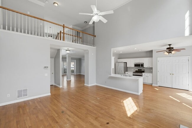 Building Photo - 2927 Arbor Creek Ln