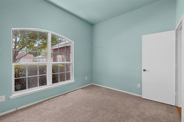 Building Photo - 9012 Boone Dr