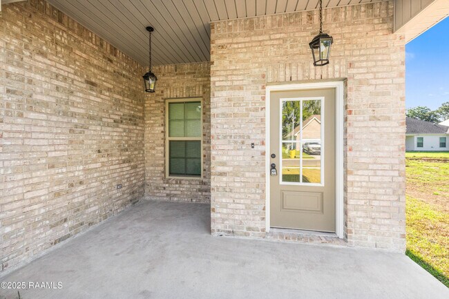 Building Photo - 314 Dunwoody Ct