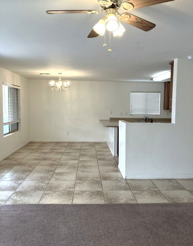 Building Photo - Oasis at Magic Ranch Spacious 2200 Sq Ft Home