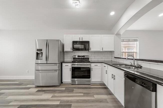 Building Photo - 21606 Borah Peak Way