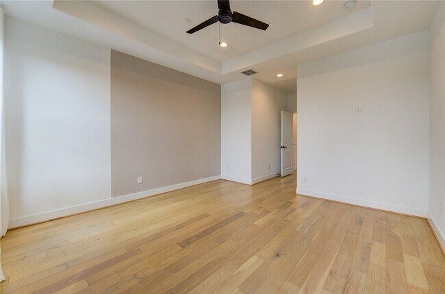 Building Photo - 10926 Fire Creek Dr