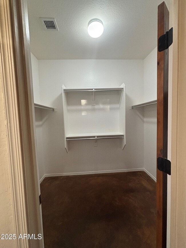 Building Photo - 39624 N Messner Way