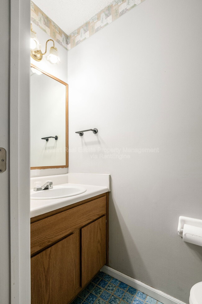 Building Photo - 1750 Jupiter Ave