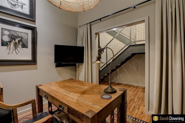 Building Photo - 1308 Jackson St