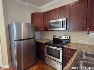 Building Photo - 610 Meadow Arbor Ln