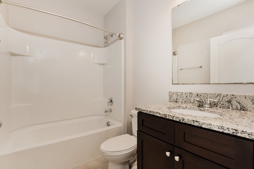 Building Photo - 5120 Star Ruby Ave