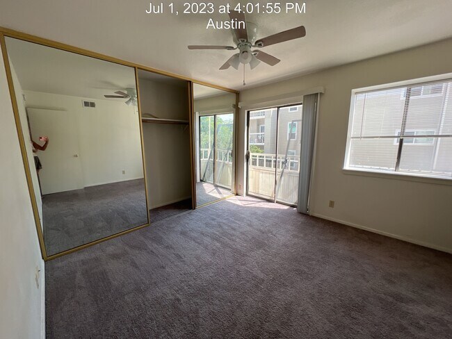 Building Photo - 3115 Helms St