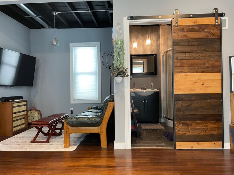 First floor - 3122 N Booth St