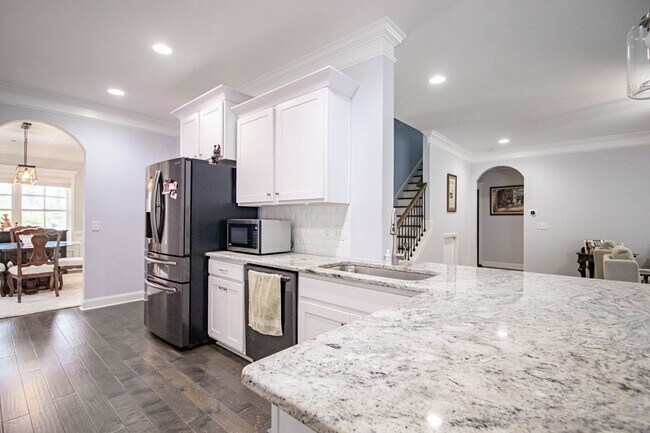 Building Photo - Savannah Quarters furnished Rental