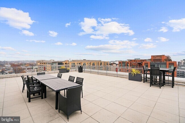 Building Photo - 555 Massachusetts Ave NW