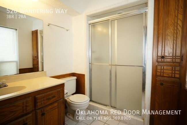 Building Photo - 520 Wandering Way