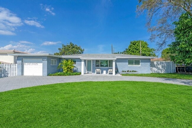 Building Photo - 465 NW 11th St