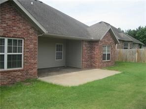 Building Photo - 5002 SW Golden Eagle Ave