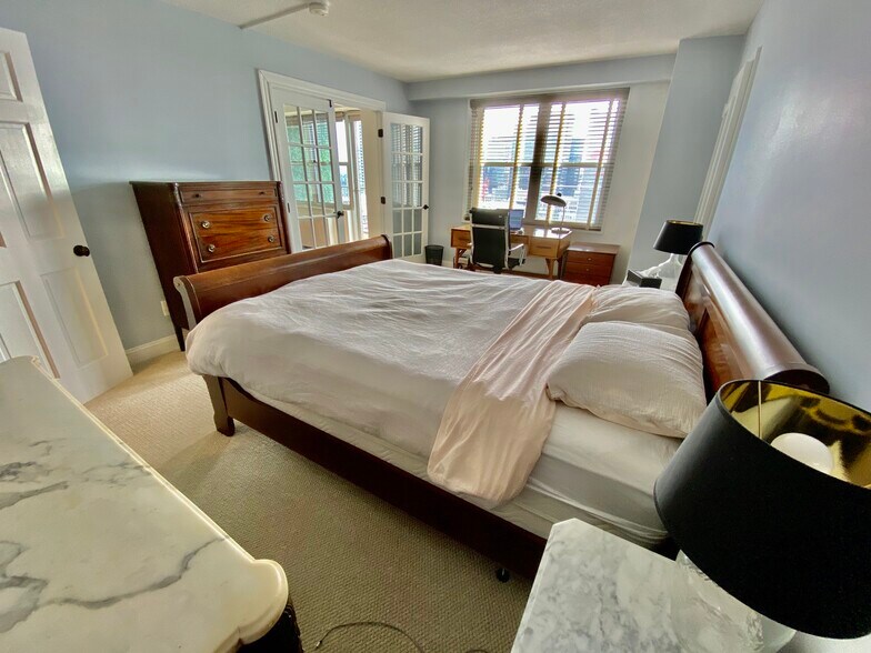 Building Photo - 151 Tremont St