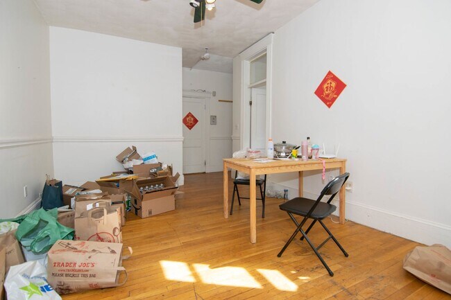 Building Photo - Allston 3 Bed – Heat & Hot Water Included – On Green Line – 6/1 Move-In