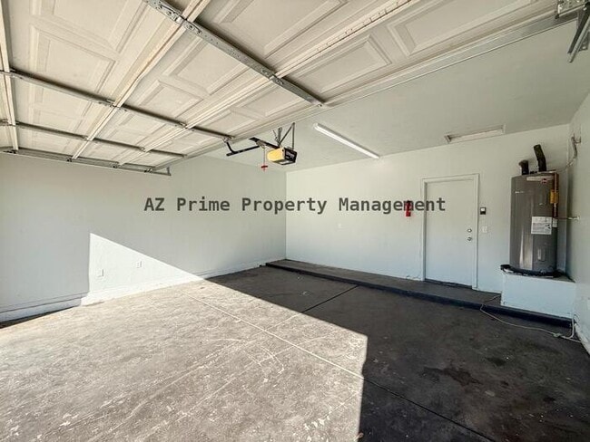 Building Photo - 6919 S 37th Glen