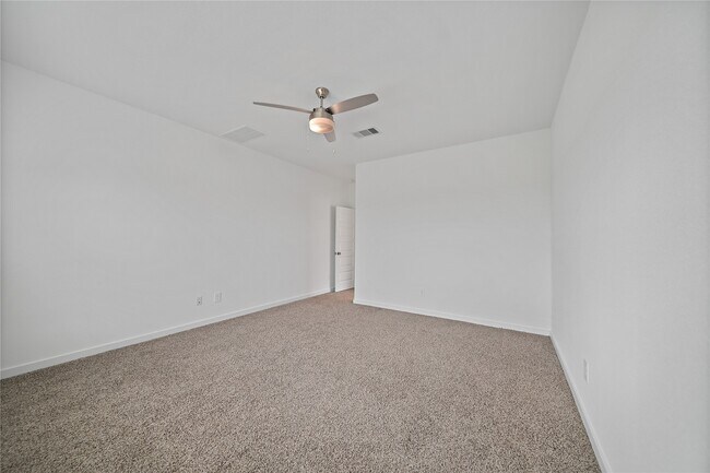 Building Photo - 3815 Pierce Pl Ln