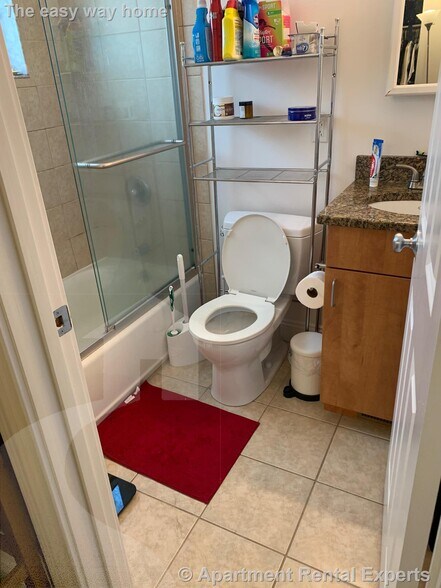 Building Photo - 157 Auburn St