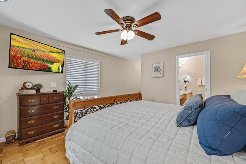Building Photo - 590 Cinnabar Dr