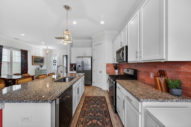 Building Photo - 4515 Summey Street