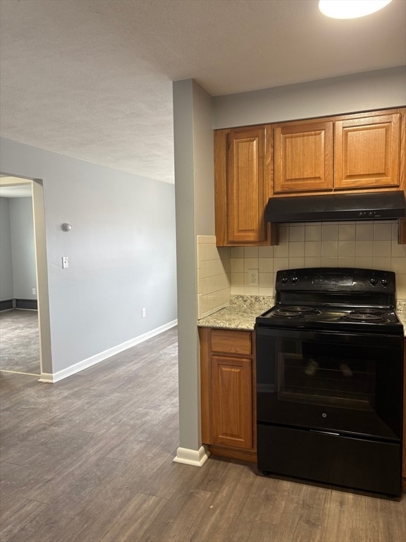 Building Photo - 90 Ford St