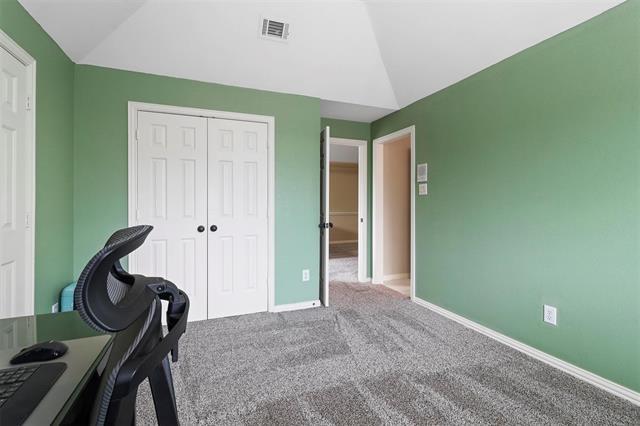 Building Photo - 4313 Oak Knoll Dr