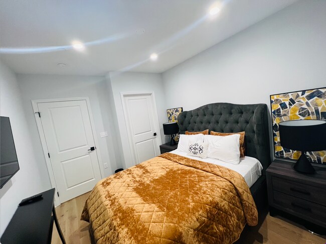 Building Photo - 1019 Spring Rd NW