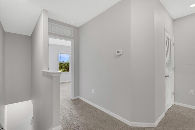 Building Photo - 8649 Daydream St