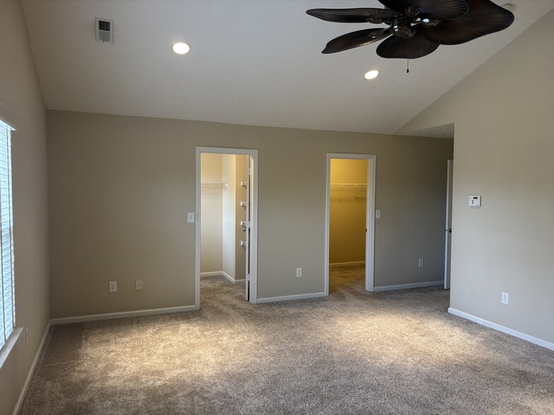 Master Bedroom - 6648 Wilmot Ln