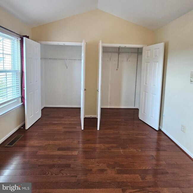 Building Photo - 45427 Baggett Terrace