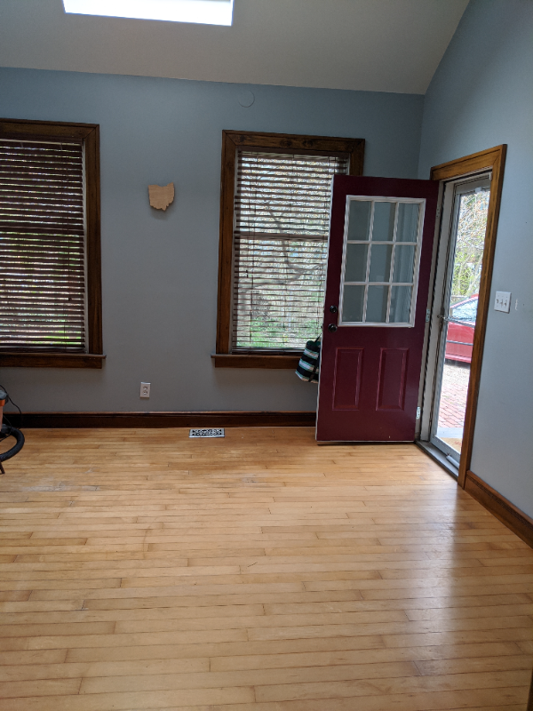 Building Photo - 1726 W 31st Pl