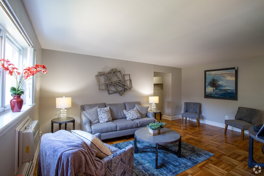 Warrington Crossings 1700 Street Rd Warrington PA 18976 Apartment