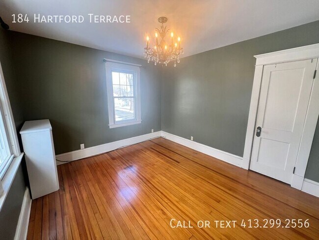 Building Photo - 184 Hartford Terrace