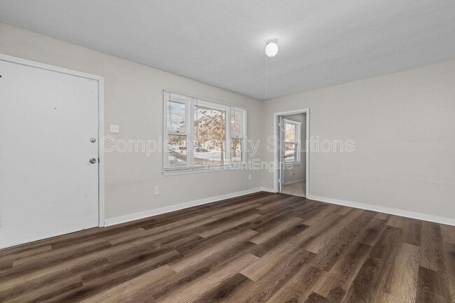 Building Photo - 1644 Nemnich Rd