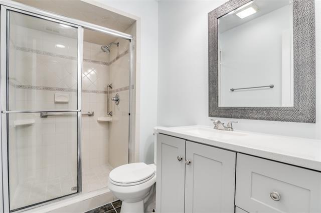 Building Photo - 5602 Magnolia Ln