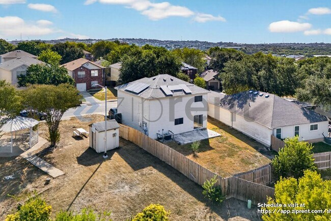 Building Photo - 5515 Champions Hill Dr