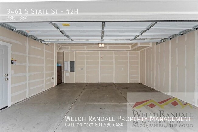 Building Photo - Beautiful Townhome in Salt Lake City