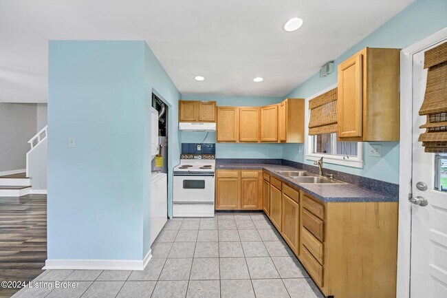 Building Photo - 3505 Herb Ln