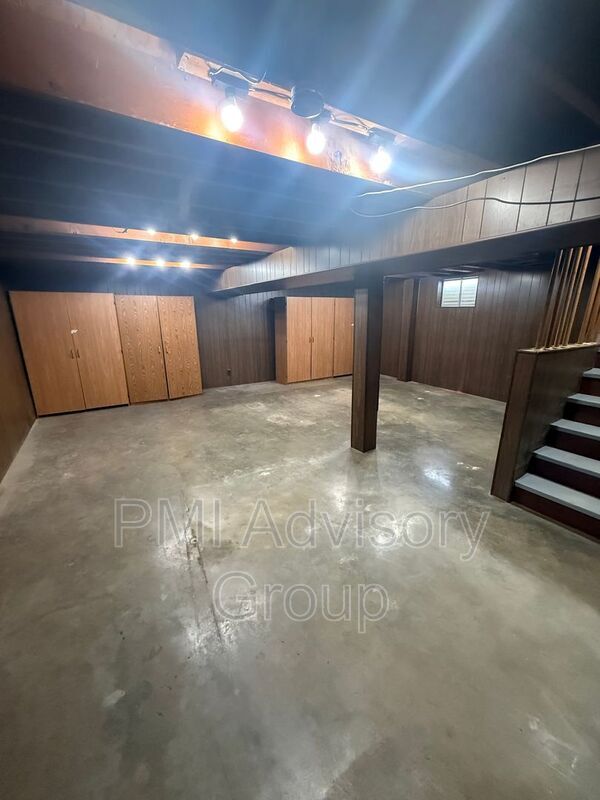 Building Photo - 3253 SW 31st Terrace