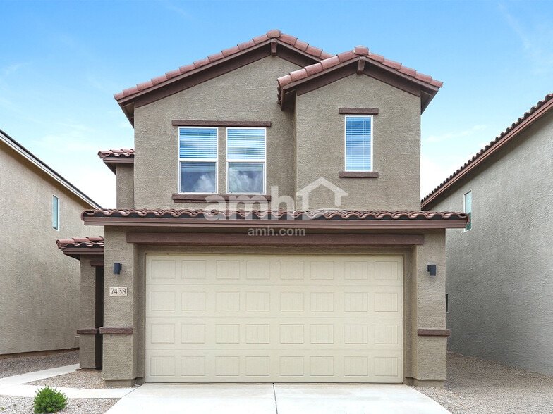 Primary Photo - 9611 Harkes Dr