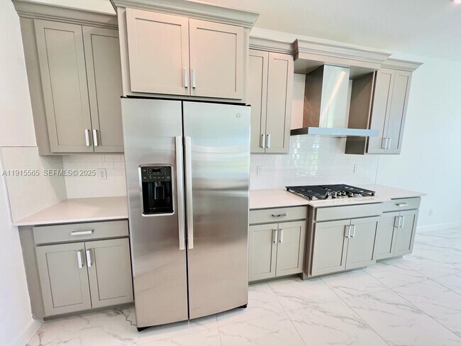 Building Photo - 1079 Haywagon Trl