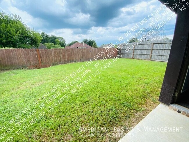 Building Photo - 6305 Highpoint Ave