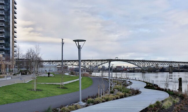 Building Photo - 841 S Gaines St