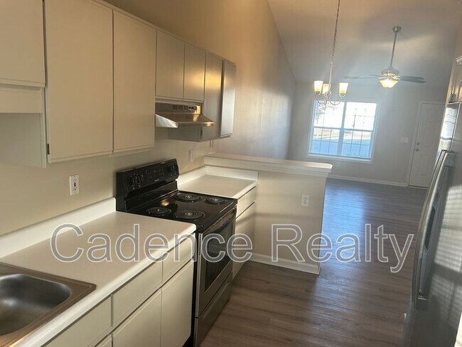 Building Photo - 4306 Jasmine Cove Way