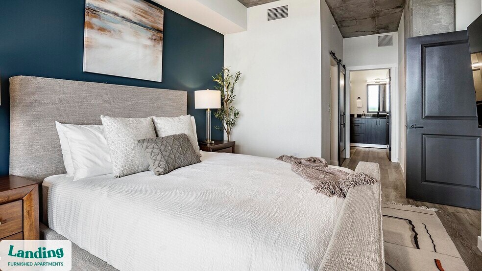 Building Photo - 221 Main St N