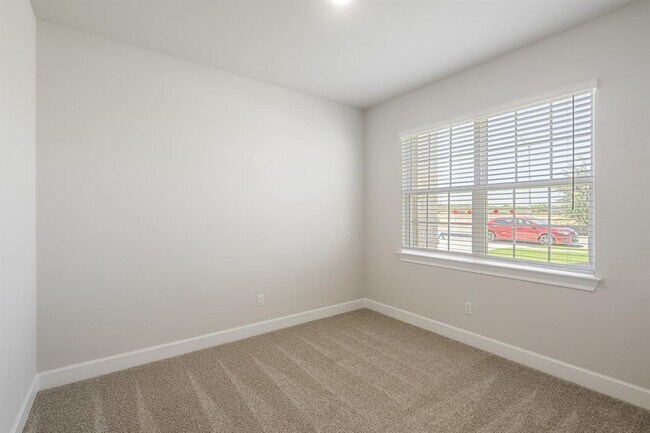 Building Photo - 517 W Luna Blue Ln