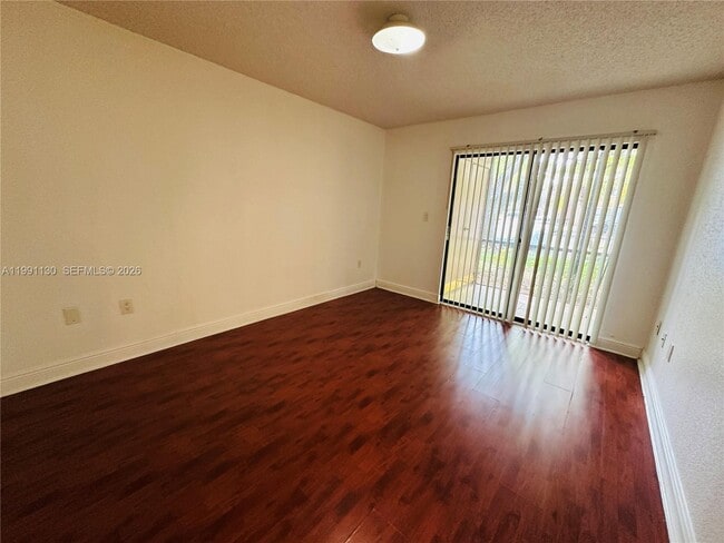 Building Photo - 15689 SW 106th Ln