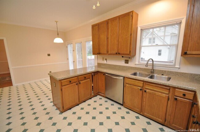 Building Photo - 101 Bell Vista Dr