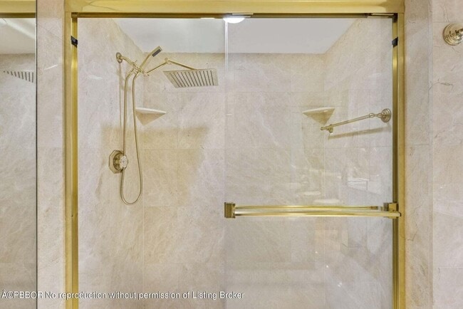 Building Photo - 3546 S Ocean Blvd